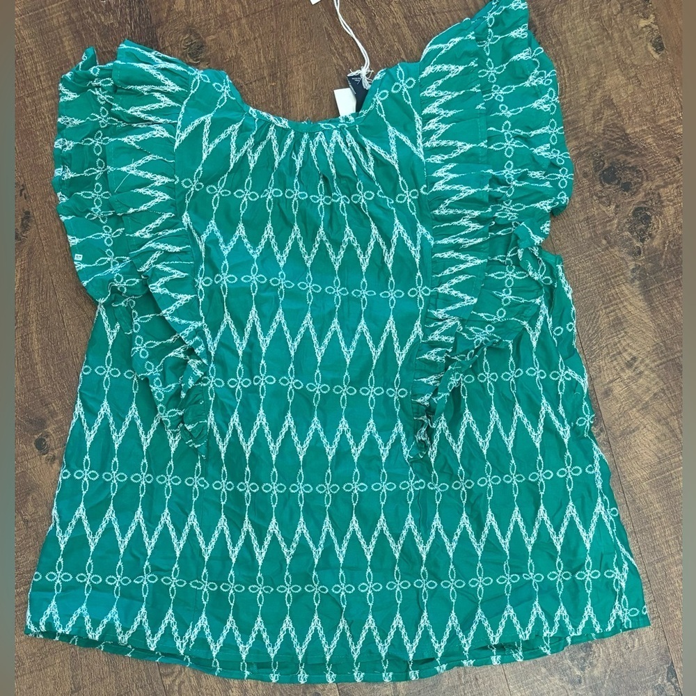 NWT universal thread Womens blouse sz medium